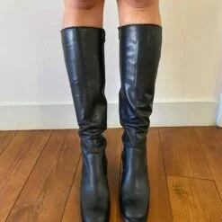 Bottes En Cuir 90’s- 38 / 38,5 -Des chaussures d'hiver Soldes Magasin 2ca3f686 bf34 4e93 a400 d7145d5fe22a