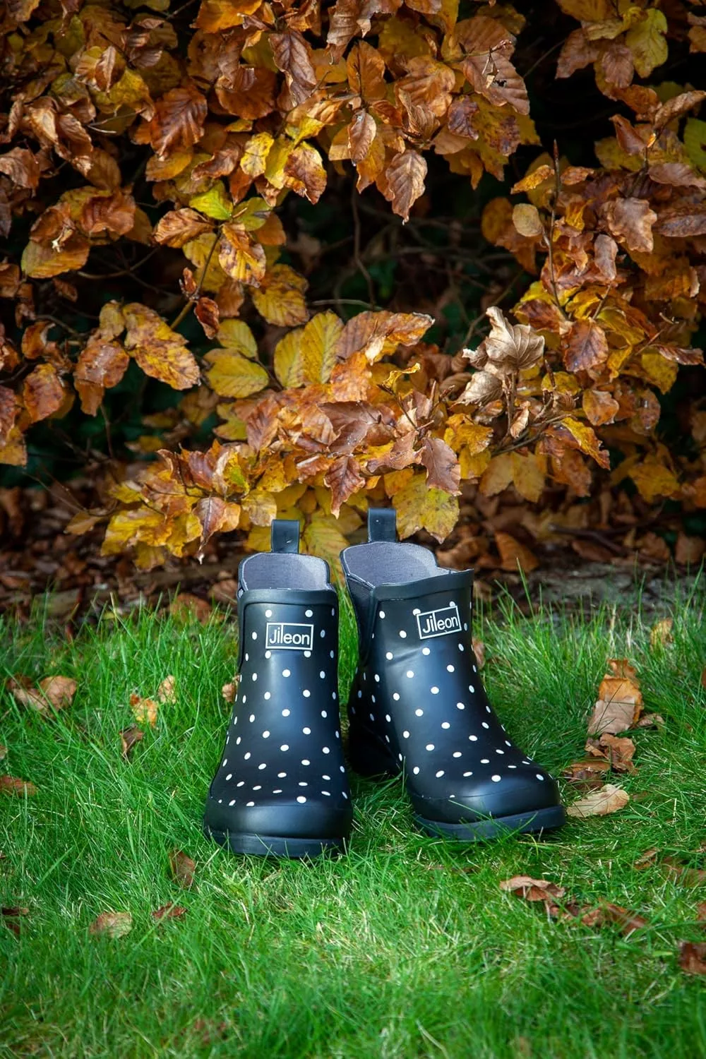 Bottes De Pluie Jileon Womens Ankle Height - Spécialement Conçues Pour Les Femmes Avec De Larges Pieds Et De Larges Veaux 10 Bottes De Pluie Jileon Womens Ankle Height - Spécialement Conçues Pour Les Femmes Avec De Larges Pieds Et De Larges Veaux – Image 8