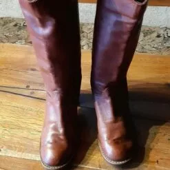 Des chaussures d'hiver Soldes Magasin -Des chaussures d'hiver Soldes Magasin Bottes en cuir 1